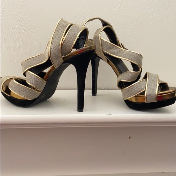 Sexy and Cute all I n one try. - Picture 2 of 3